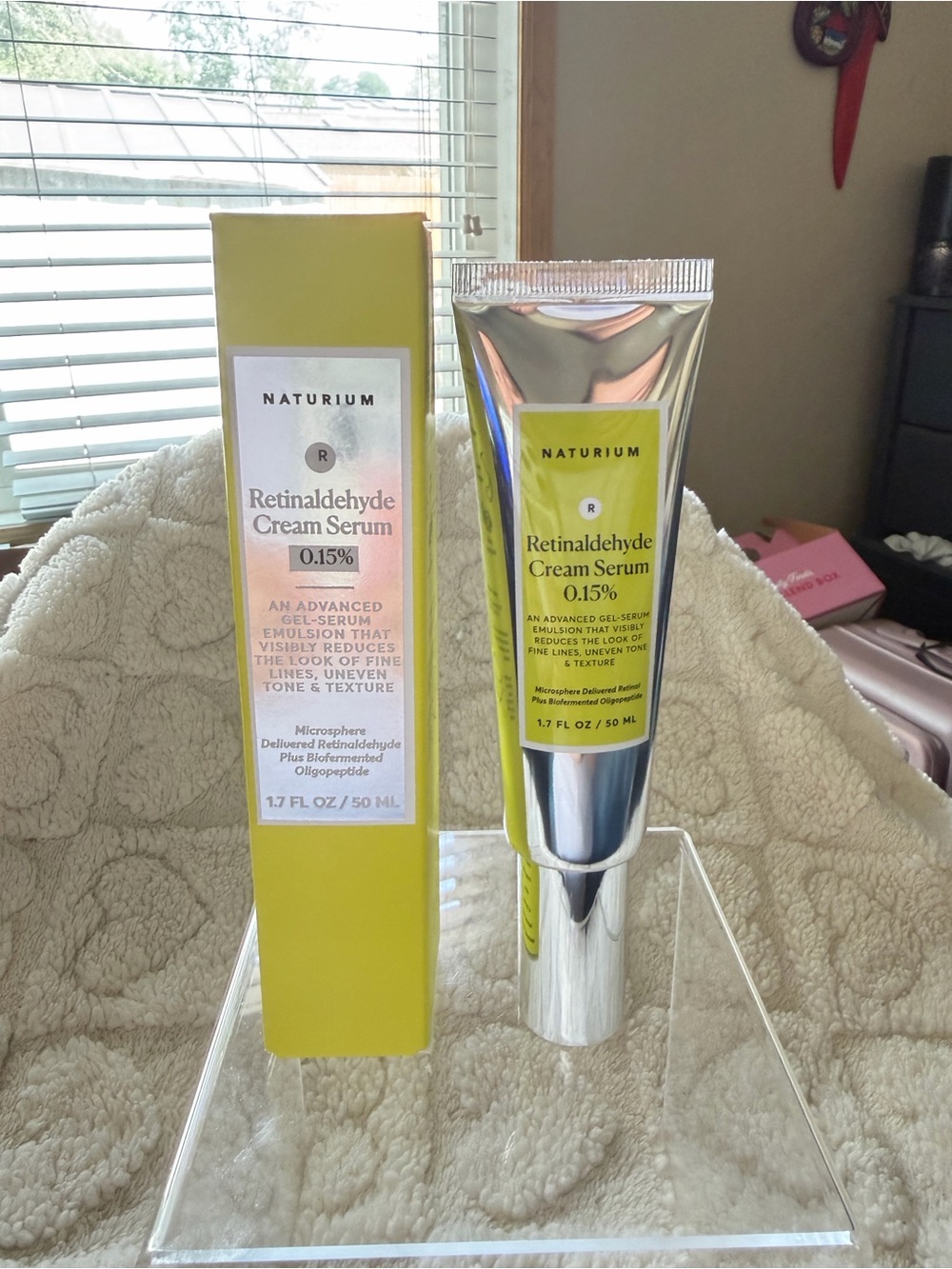 NATURIUM Retinaldehyde Cream Serum — Yellow